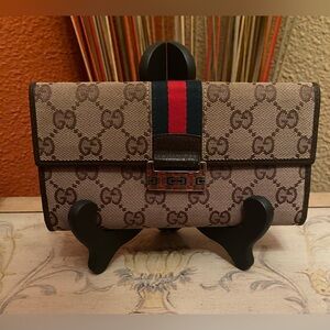 EUC-Vintage Gucci Fold Sherry Line long wallet in brown GG canvas - Fabulous!